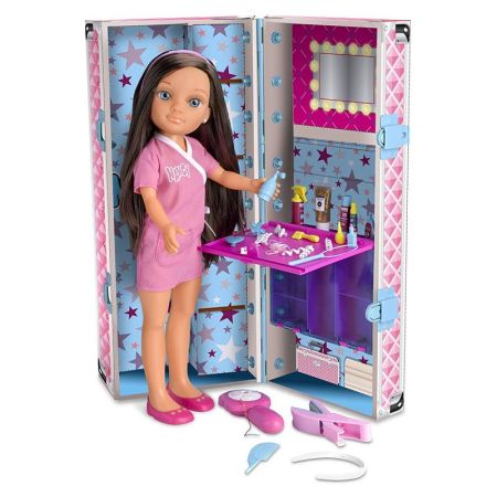 Boneca Nancy e a sua mala de penteados